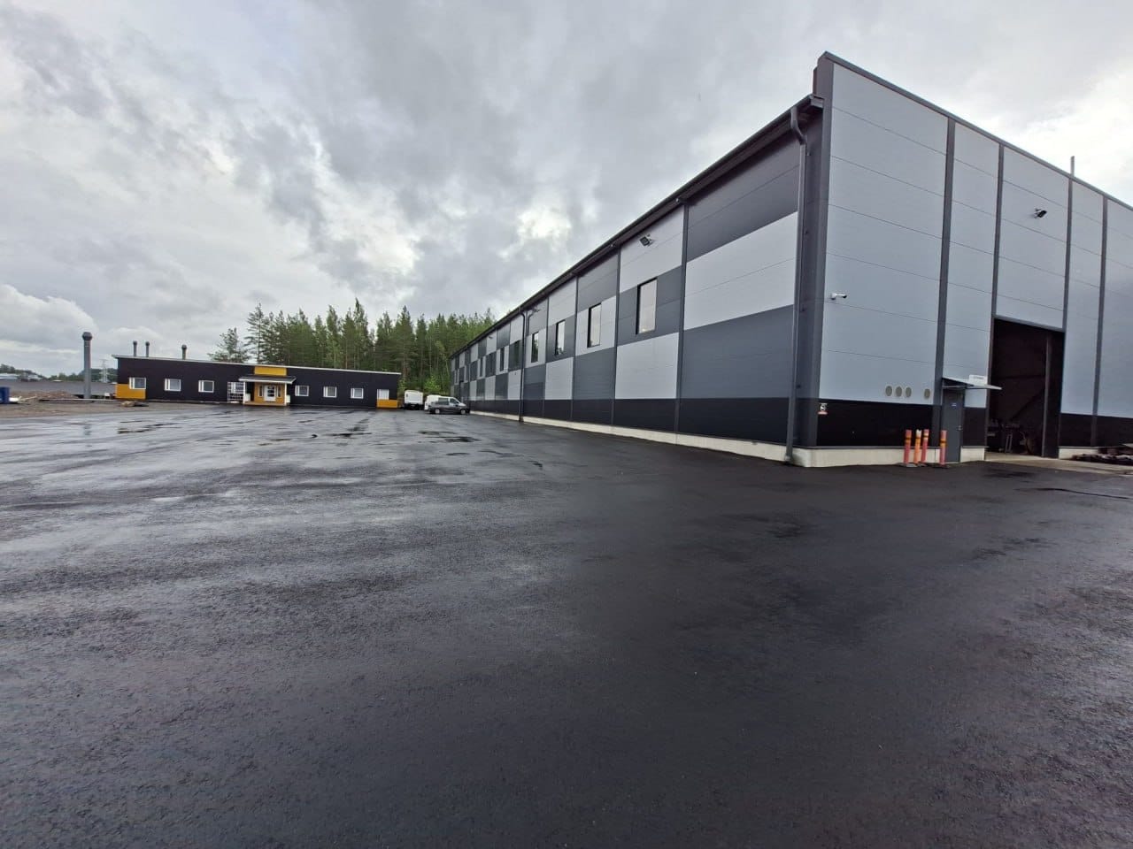 Ac Cranes uusi halli Nurmijärvellä